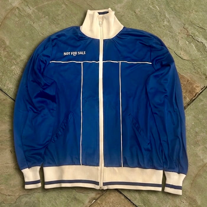 Studio Archive Swoosh